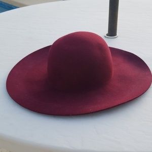 Marron Felt Hat